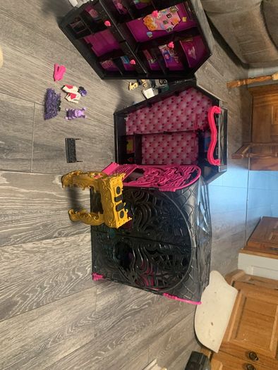 monster high play set