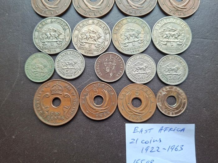 East Africa. A Lot of 21 coins (1922-1963)