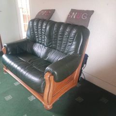 2 seater leather couch
