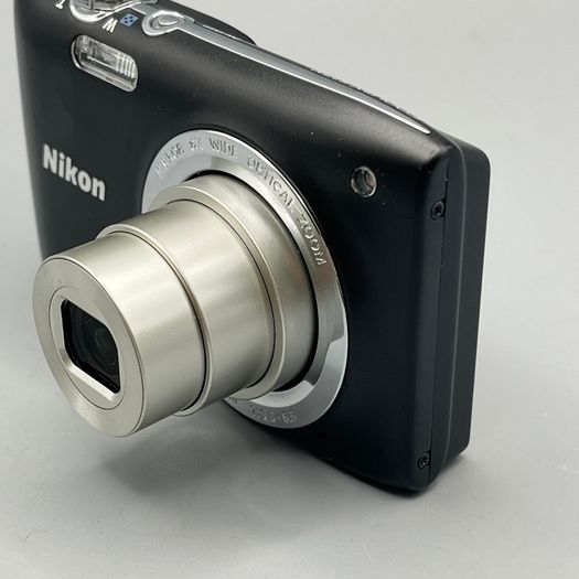 Nikon COOLPIX S2700 16MP Digital Camera Black - Boxed - Full Kit Nr Mint
