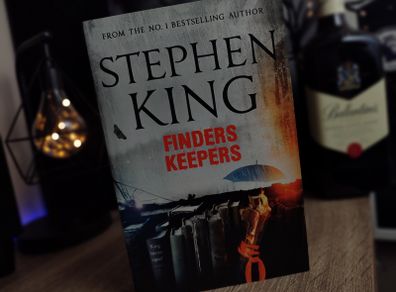 Finders Keepers ! by Stephen King ! 2015 ! by Hodder & Stoughton !
