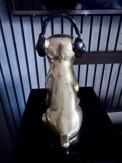 Phono Dog Home Decor