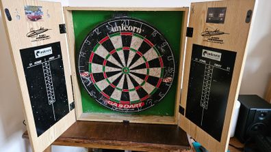 Wooden Dartboard Cabinet