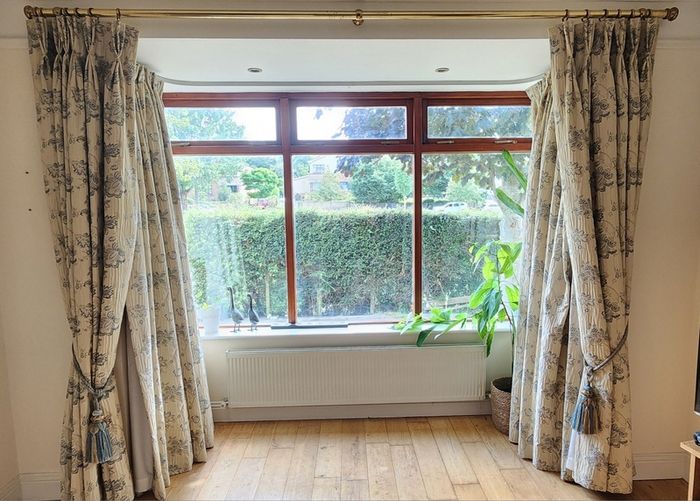 Curtains 2 pairs high-quality