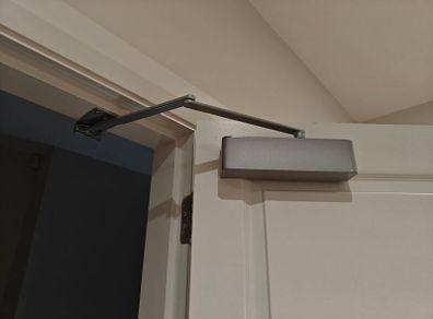 Arrone Door Closers