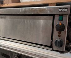 Lincat Commercial Pizza Oven