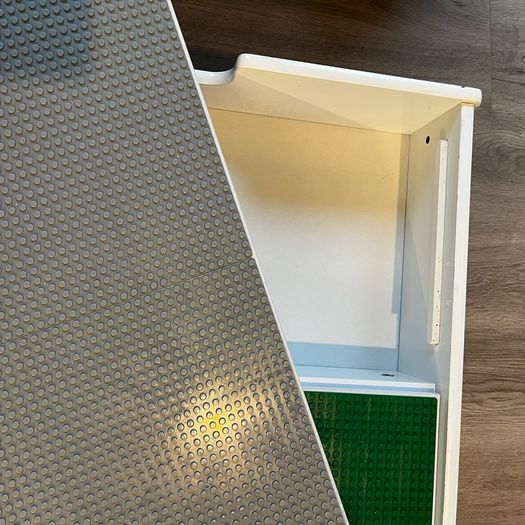 Lego Table