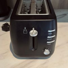 2-Slice Toaster (Black)