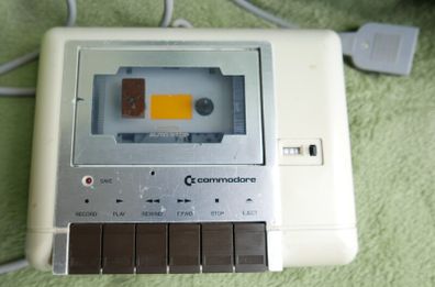 Commodore 64 C2N Datasette Cassette Tape Player Recorder Untested