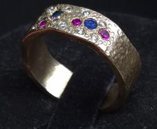 Vintage 9ct Gold Sapphire Ruby Diamond Textured Ring Size 54