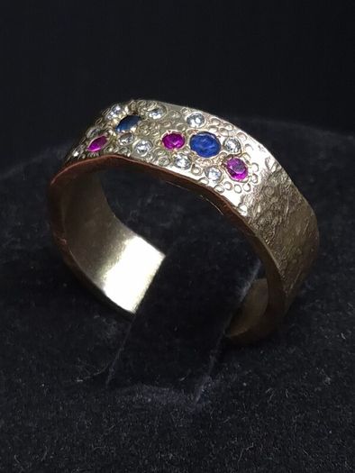 Vintage 9ct Gold Sapphire Ruby Diamond Textured Ring Size 54