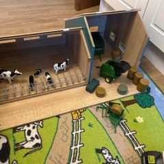 Farm Toys - Shed and Field