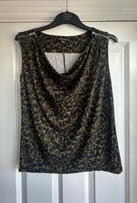 Warehouse vest top