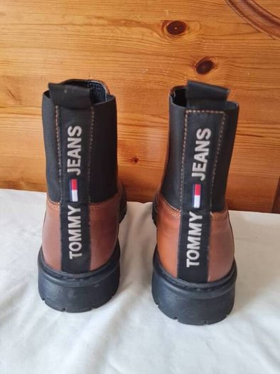 Tommy jeans warm lined chelsea boots Size 5 eu 38 rich brown leather in excellent condition