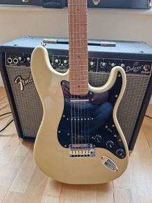 Fender Stratocaster