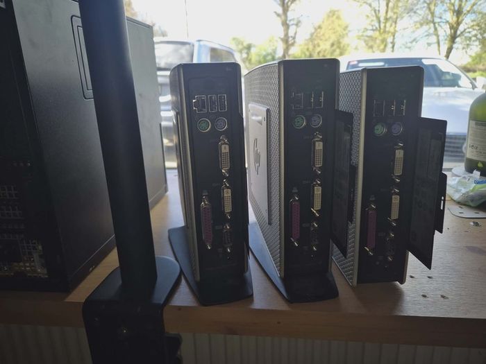 Desktop PC Bundle  4 PCs, 6 Monitors , Accessories (All Working)