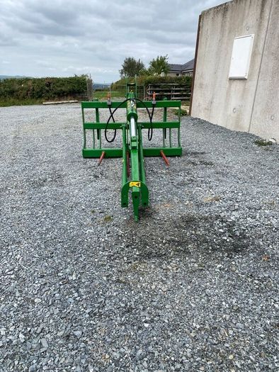 Mchale Bale Splitter