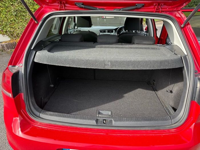 2015 Volkswagen Golf 1.6 TDI - Pretoria Alloys