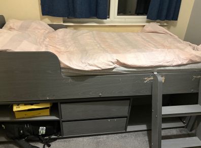 bed