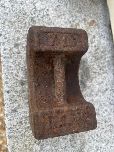 Vintage 7lb Weight