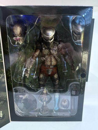 Neca Predator lot of 3 figures