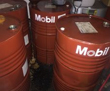 Empty oil Barrels 25 Barrels