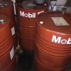 Empty oil Barrels 25 Barrels