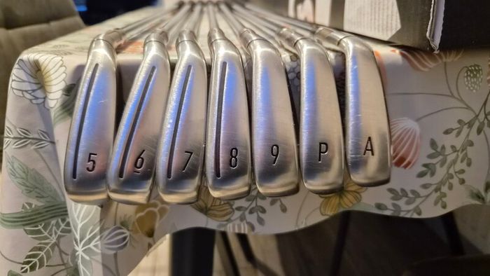 Taylormade Stealth Irons