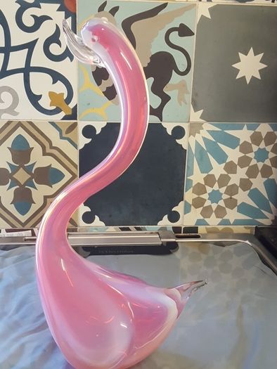 Murano Glass Pink Opaline Swan