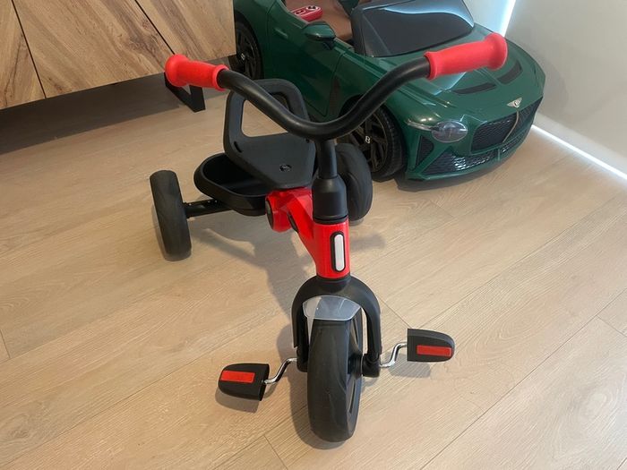 QPlay - QPlay - Children's tricycle ANT red