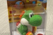 Green Yarn Yoshi Amiibo