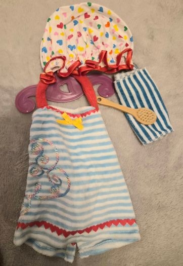 Our Generation doll clothes and accessories bundle