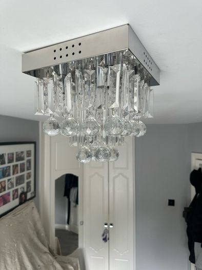 Modern Crystal Ceiling Light / Chandelier