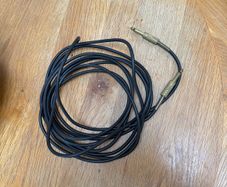 Long Amp lead about 5.5 metres long guitar