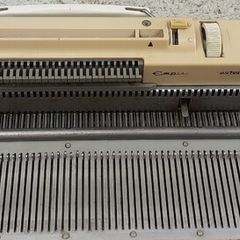 Empisal Knitmaster Knitting Machine