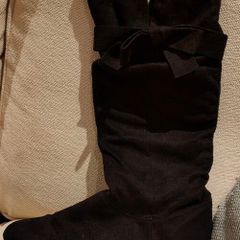 Ladies Flat Boots