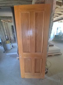 Pair of Solid Oak Four Panel Internal Doors 198 x 76 cm