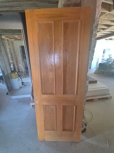 Pair of Solid Oak Four Panel Internal Doors 198 x 76 cm