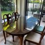 Dining room table and chairs Image 2