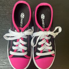 Heelys size 1
