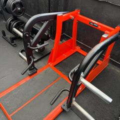 Plate loaded dead lift, bent over row and shrugs