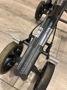 Knee walker