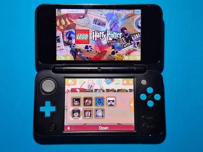 New 2DS XL - Black & Turquoise (Modded)