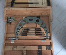 mitutoyo micrometer 200-300 and proton 400-425 micrometers
