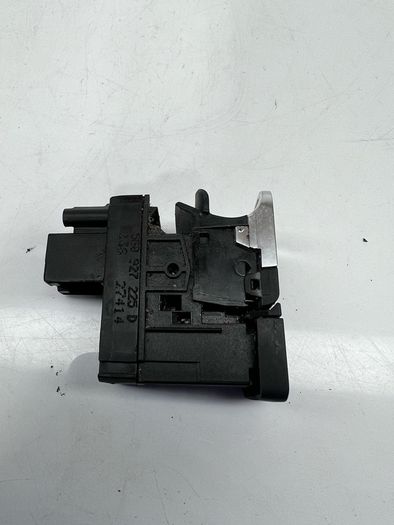 Vw Golf Mk7 2014 Handbrake Control Switch 560927225d A1l3b310s