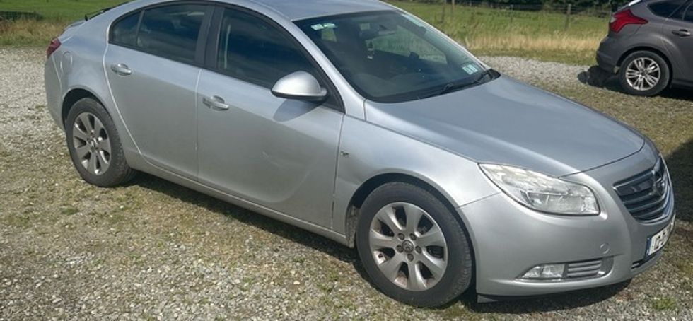 1.4L Opel insignia petrol 2012