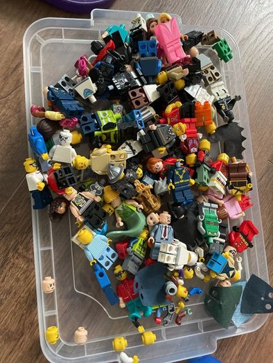 Very large collection of Lego