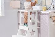 Toddler Step Stool for Kids, Natural Pine Wood Toddler Kitchen Stool Helper with Safety Rail, 150LBS Loading Capacity Standing Tower Learning Stool for Bedroom Bathroom Kitchen Counter, White
