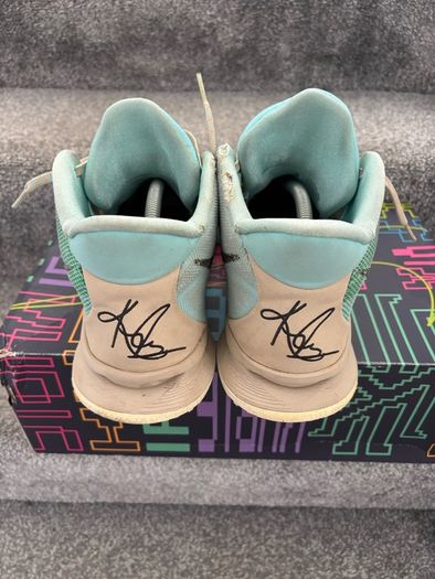 Nike Kyrie 6 Uk 10