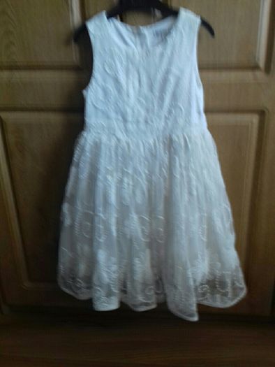 Girls age 4/5 dress